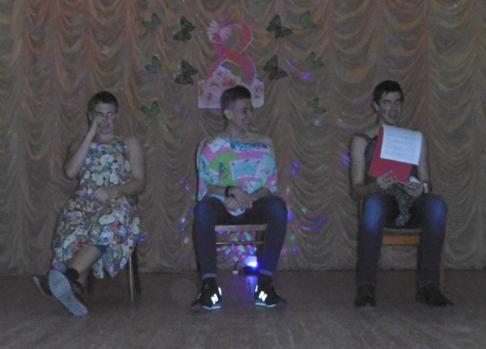 Конкурсы для юных леди и не только устроили в Вольно-Донском СДК Конкурсы для юных леди и не только устроили в Вольно-Донском СДК