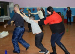 Конкурс "Папа, мама, я – спортивная семья!" провели в станице Вольно-Донской Конкурс "Папа, мама, я – спортивная семья!" провели в станице Вольно-Донской