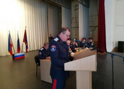 Пятеро казаков из Морозовска были избраны для участия в войсковом отчётном Большом Круге Пятеро казаков из Морозовска были избраны для участия в войсковом отчётном Большом Круге