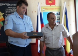Подполковника полиции Юрия Вереникина в Морозовске торжественно проводили на пенсию Подполковника полиции Юрия Вереникина в Морозовске торжественно проводили на пенсию