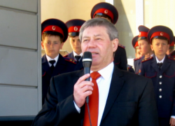 Капитанами назвал кадетов на Последнем звонке в Морозовске Юрий Муленко Капитанами назвал кадетов на Последнем звонке в Морозовске Юрий Муленко
