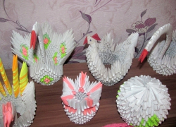 Девушка-инвалид из Морозовска создает 3d-фигурки животных из бумаги Девушка-инвалид из Морозовска создает 3d-фигурки животных из бумаги