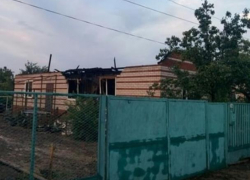 Это была шаровая молния, - хозяйка сгоревшего в Морозовске дома Это была шаровая молния, - хозяйка сгоревшего в Морозовске дома