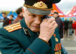 В Морозовске цинично обокрали 91-летнего ветерана ВОВ В Морозовске цинично обокрали 91-летнего ветерана ВОВ