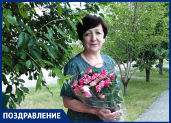 Людмилу Фролову поздравили с Днём библиотекаря Людмилу Фролову поздравили с Днём библиотекаря