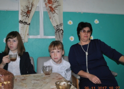 Праздничный концерт «Святая должность быть мамой» устроили в Вишневке Праздничный концерт «Святая должность быть мамой» устроили в Вишневке