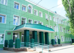1 миллион 200 тысяч рублей направят на закупку медицинского оборудования для ЦРБ и ФАПов Морозовского района 1 миллион 200 тысяч рублей направят на закупку медицинского оборудования для ЦРБ и ФАПов Морозовского района