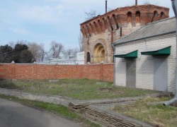 Аттракцион с огромным молотом в Морозовске вспомнил посмотревший на фотографию башни-кузницы мужчина Аттракцион с огромным молотом в Морозовске вспомнил посмотревший на фотографию башни-кузницы мужчина