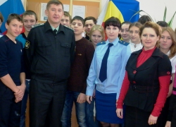 Студентов в Озерном бесплатно проконсультировали юристы Студентов в Озерном бесплатно проконсультировали юристы