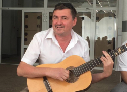 Эдуарда Мартазинова поздравила вся "Каменка" Эдуарда Мартазинова поздравила вся "Каменка"