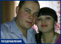 Татьяну Савицкую муж поздравил с восьмой годовщиной свадьбы Татьяну Савицкую муж поздравил с восьмой годовщиной свадьбы