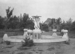 Читательница прислала подборку старых фотографий Морозовска Читательница прислала подборку старых фотографий Морозовска