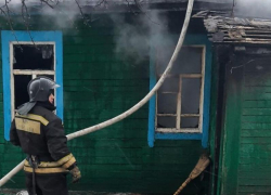 При пожаре на улице Чкалова в Морозовске погибла женщина При пожаре на улице Чкалова в Морозовске погибла женщина