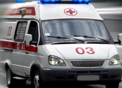 Женщина за рулем Lada Priora сбила 14-летнюю девочку в Морозовске Женщина за рулем Lada Priora сбила 14-летнюю девочку в Морозовске