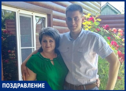 Андрея и Людмилу Шестопаловых поздравил с Днем рождения папа и муж Андрея и Людмилу Шестопаловых поздравил с Днем рождения папа и муж