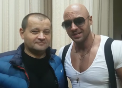 Не будете бегать - приеду, забегаете, - Александр Сабанин поздравил "Каменку" с Днем рождения Не будете бегать - приеду, забегаете, - Александр Сабанин поздравил "Каменку" с Днем рождения