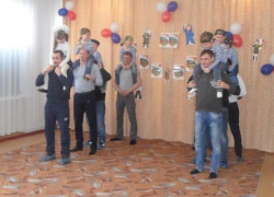 Спортивный праздник, посвященный Дню Защитника Отечества подготовили в детском саду №37 Морозовска Спортивный праздник, посвященный Дню Защитника Отечества подготовили в детском саду №37 Морозовска