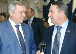 Редактор газеты "Морозовский вестник" осужден за хищение в крупном размере Редактор газеты "Морозовский вестник" осужден за хищение в крупном размере