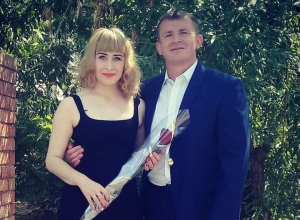 Супруга Тамта горячо поздравила Илью Лозового с Днем рождения Супруга Тамта горячо поздравила Илью Лозового с Днем рождения