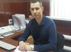 Начальник следственного отдела МВД Морозовского района поздравил коллег с профессиональным праздником Начальник следственного отдела МВД Морозовского района поздравил коллег с профессиональным праздником