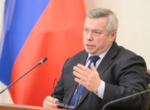 Василий Голубев попросил «не убаюкивать его красивыми картинками» – ввод в эксплуатацию МОЭК в Морозовском районе и области откладывается Василий Голубев попросил «не убаюкивать его красивыми картинками» – ввод в эксплуатацию МОЭК в Морозовском районе и области откладывается
