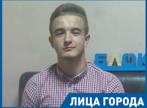 Добиться можно всего, главное чтобы было желание, - чемпион-пауэрлифтер из Морозовска Добиться можно всего, главное чтобы было желание, - чемпион-пауэрлифтер из Морозовска