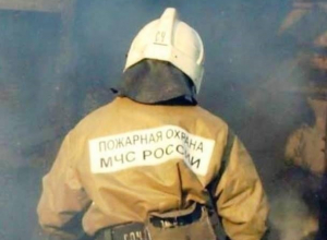 Пенсионерка погибла в ночном пожаре на улице Дзержинского в Морозовске Пенсионерка погибла в ночном пожаре на улице Дзержинского в Морозовске