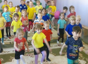 «В здоровом теле- здоровый дух!»: малыши филиала детского сада «Ромашка» повеселились на спортивном празднике «В здоровом теле- здоровый дух!»: малыши филиала детского сада «Ромашка» повеселились на спортивном празднике