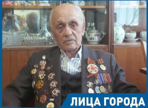 Жизнь 94-летнего ветерана Николая Асанова во время Великой Отечественной войны десятки раз висела на волоске Жизнь 94-летнего ветерана Николая Асанова во время Великой Отечественной войны десятки раз висела на волоске