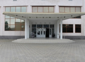 Дом культуры и детскую библиотеку Морозовска собрались отремонтировать в первую очередь в 2017 Дом культуры и детскую библиотеку Морозовска собрались отремонтировать в первую очередь в 2017