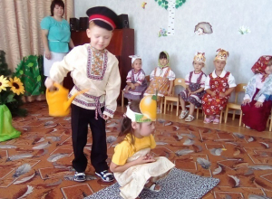 Письмо в редакцию: Дети с огромным старанием инсценировали русскую народную сказку «Репка» Письмо в редакцию: Дети с огромным старанием инсценировали русскую народную сказку «Репка»