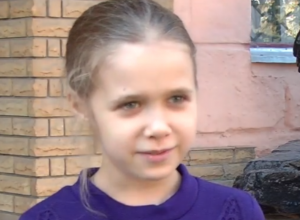 Персональная выставка 9-летней художницы из Морозовска открылась в ДНР Персональная выставка 9-летней художницы из Морозовска открылась в ДНР