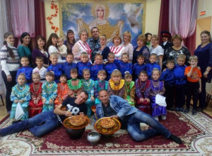 Самые юные казачата выступили на празднике Покрова в своем детском саду Самые юные казачата выступили на празднике Покрова в своем детском саду