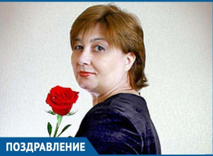 Свою классную маму Лидию Алексеевну поздравили взрослые ученики Свою классную маму Лидию Алексеевну поздравили взрослые ученики