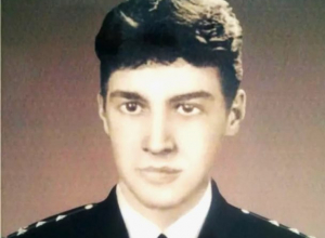 Календарь Морозовска: 31 декабря 1994 года Александр Кирьянов ценой своей жизни спас командира Календарь Морозовска: 31 декабря 1994 года Александр Кирьянов ценой своей жизни спас командира