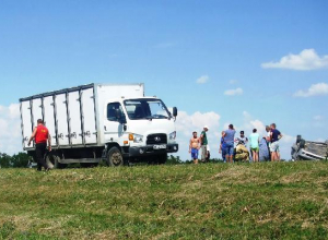 Девушка за рулём Хендая «протаранила» грузовик и попала в больницу в Морозовском районе Девушка за рулём Хендая «протаранила» грузовик и попала в больницу в Морозовском районе