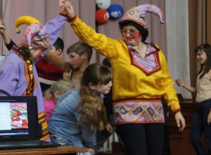 Театрализованную праздничную программу «Масленица наша нет тебя краше» организовали в хуторе Вишневка Театрализованную праздничную программу «Масленица наша нет тебя краше» организовали в хуторе Вишневка
