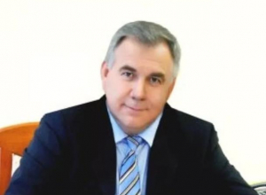 Календарь Морозовска: 9 июля отмечает свой юбилей глава администрации Морозовского района Календарь Морозовска: 9 июля отмечает свой юбилей глава администрации Морозовского района