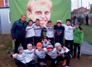 «Каменка» из Морозовска выиграла турнир у футболистов школы Дениса Глушакова «Каменка» из Морозовска выиграла турнир у футболистов школы Дениса Глушакова
