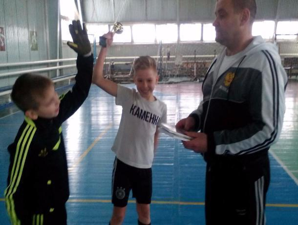 «Каменке"из Морозовска удалось вырвать победу у лидера областного чемпионата «Каменке"из Морозовска удалось вырвать победу у лидера областного чемпионата