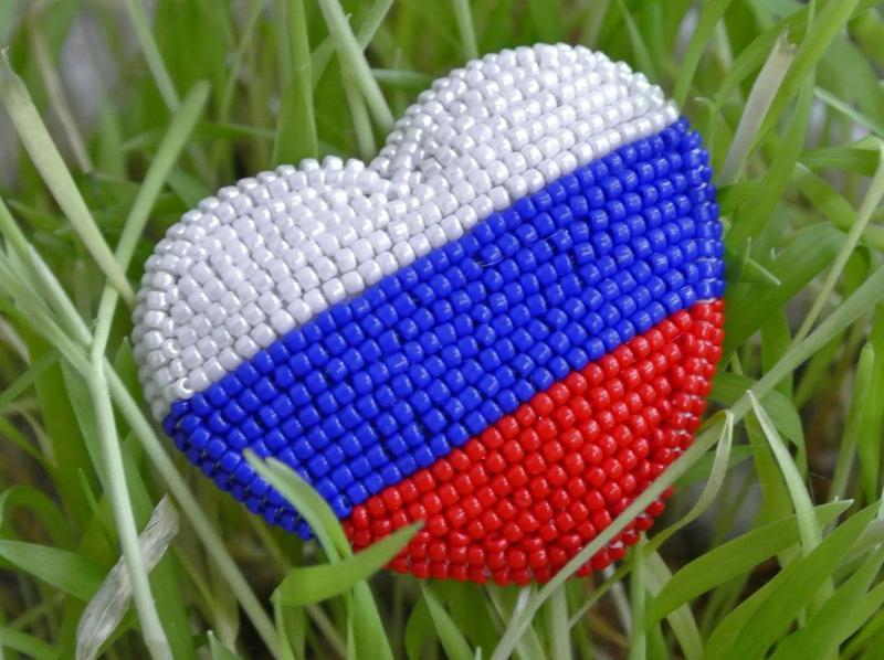 Акцию «Сердечная благодарность» запустили ко Дню России в краеведческом музее Морозовска Акцию «Сердечная благодарность» запустили ко Дню России в краеведческом музее Морозовска