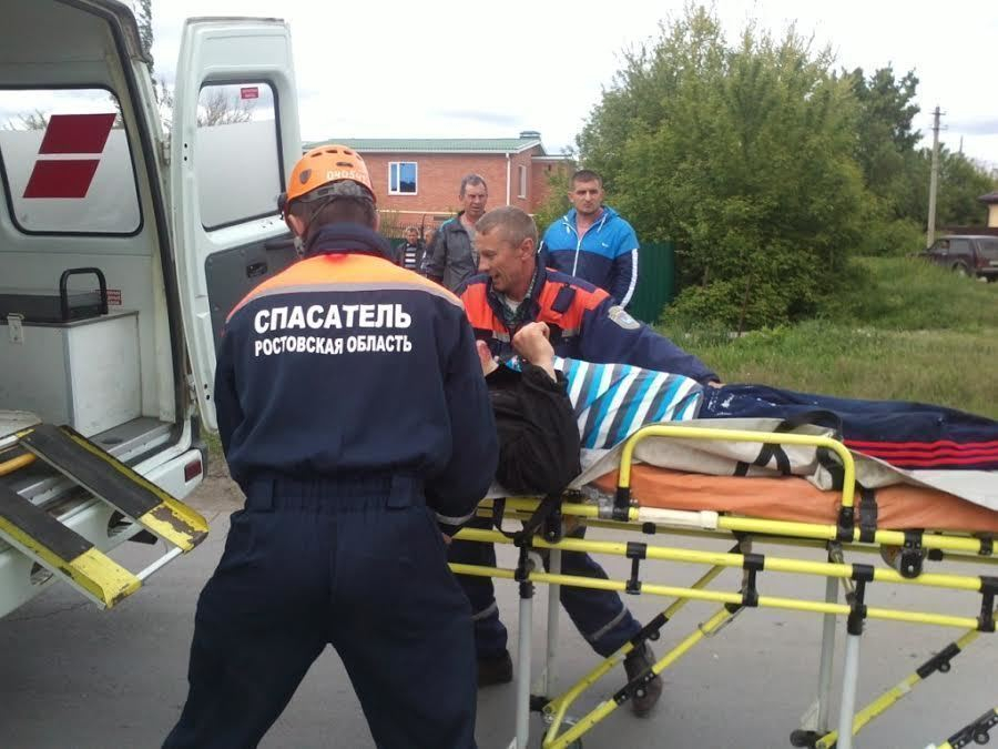 Спасателям в Морозовске 4 мая после ДТП пришлось деблокировать водителя и пассажира легковушки Спасателям в Морозовске 4 мая после ДТП пришлось деблокировать водителя и пассажира легковушки