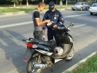 Две самые распространенные ошибки мотоциклистов и мопедистов назвал начальник отдела ГИБДД в Морозовске