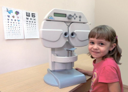 Проверить, скорректировать и сохранить зрение школьникам помогут в клинике «Оптик Центр»