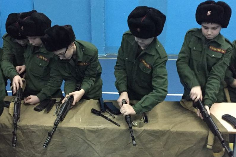 Стартовали соревнования по военно-прикладной подготовке для кадетов в Морозовске
