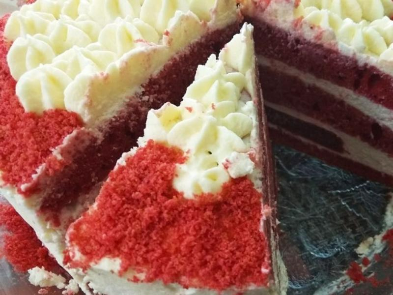 Рецептом изысканного десерта «Red Velvet» порадовала корреспондент «Блокнот Морозовск»