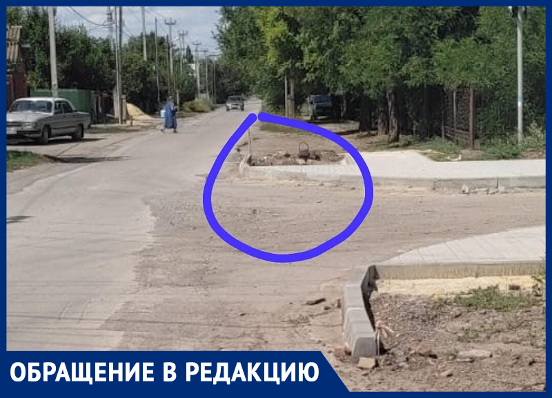 Сделан не только неправильно, но и небезопасно! - морозовчане о повороте с улицы Харченко на Ляшенко